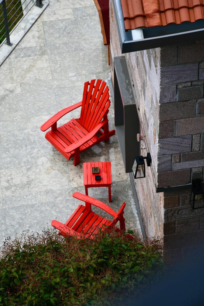 Kaip susikurti tobulo poilsio oazę su lauko foteliais